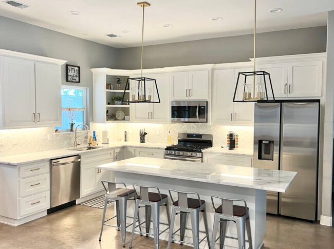 The Oaks at Mueller - Modern Kitchen