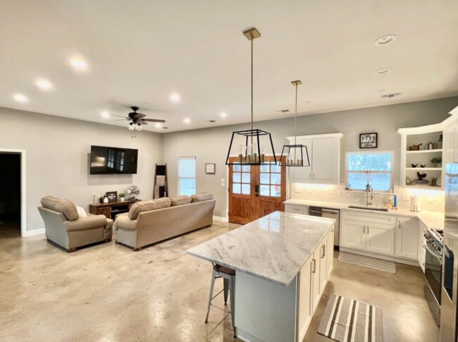 The Oaks at Mueller - Open Kitchen and Living Room